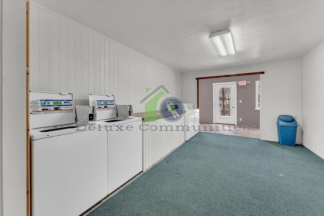 Building Photo - 3 Bedroom 1 Bathroom Apartment in ALTO!!