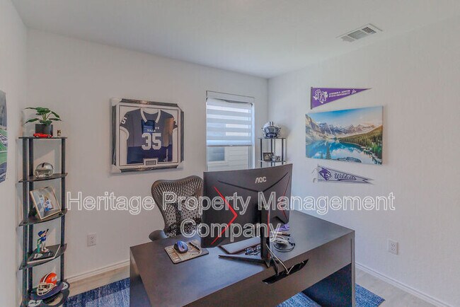 Building Photo - 10502 Torroja Wy