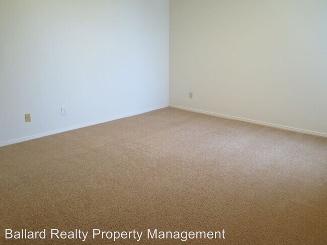 Building Photo - 8315 5th Ave NE