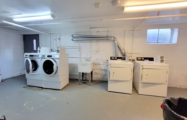 Coin Laundry - 2467 NJ-10