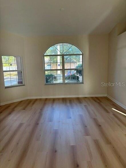 Building Photo - 91 Ryecliffe Dr