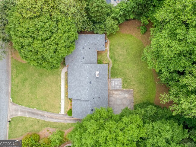 Building Photo - 4708 Tall Pines Dr NW