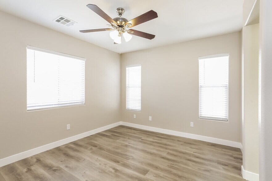 Building Photo - 6644 Weeping Pine St