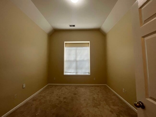 Building Photo - 1275 Isle Bay Dr
