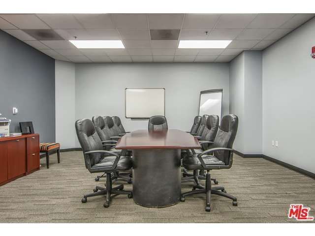 Building Photo - 1100 Wilshire Blvd