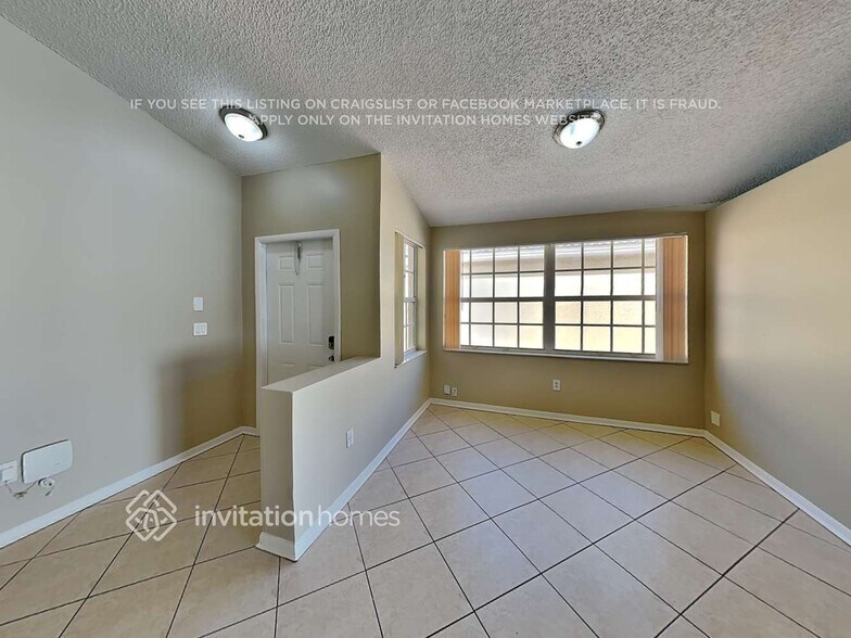 Building Photo - 15745 NW 16th Ct