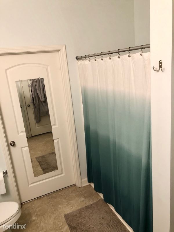 Building Photo - 4455 Brassfield Dr