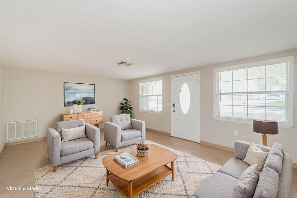Building Photo - 6024 Boxwood Dr