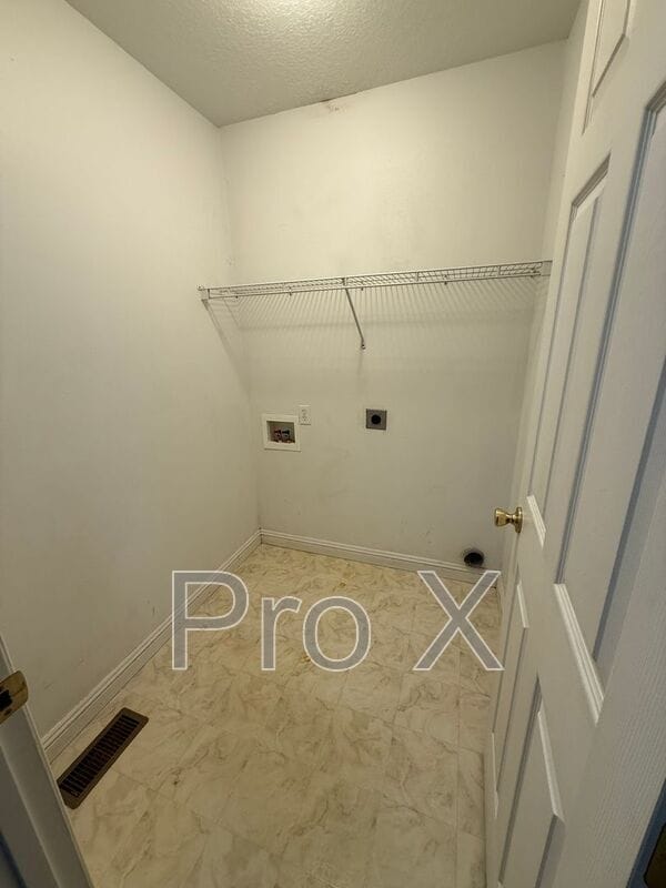 Building Photo - 4222 W 28th St