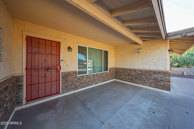 Building Photo - 6539 E Arbor Ave