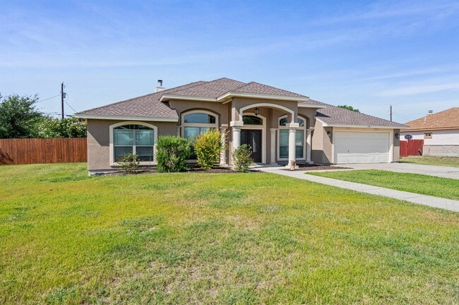 Building Photo - 102 Yellowstone Dr