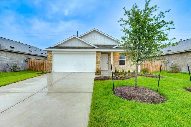 Building Photo - 1610 Birch Wood Dr