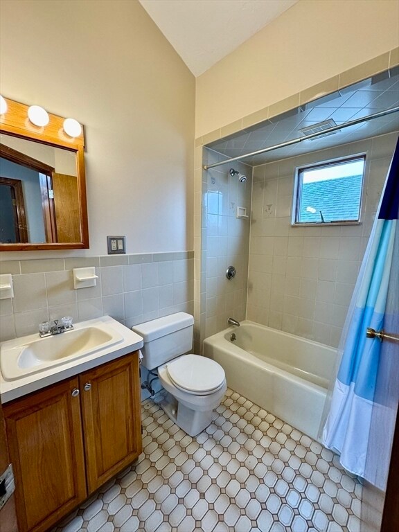 Building Photo - 51 Peirce Ave