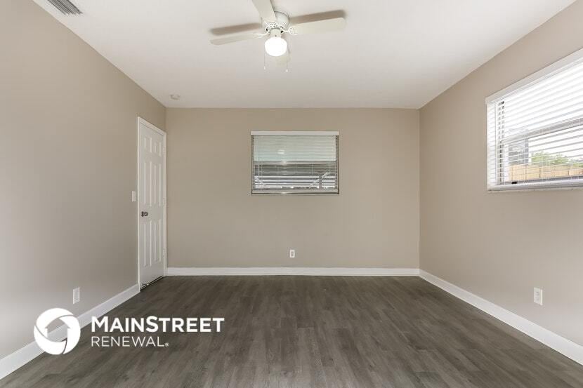 Building Photo - 1531 NW 46th Ave