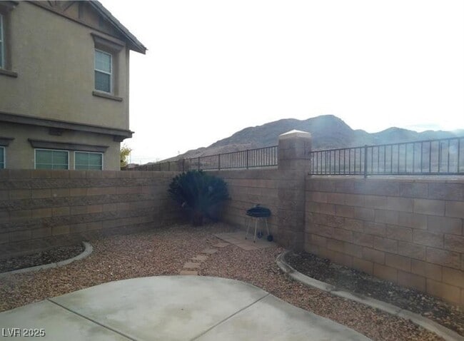 Building Photo - 1173 Paradise Mountain Tr