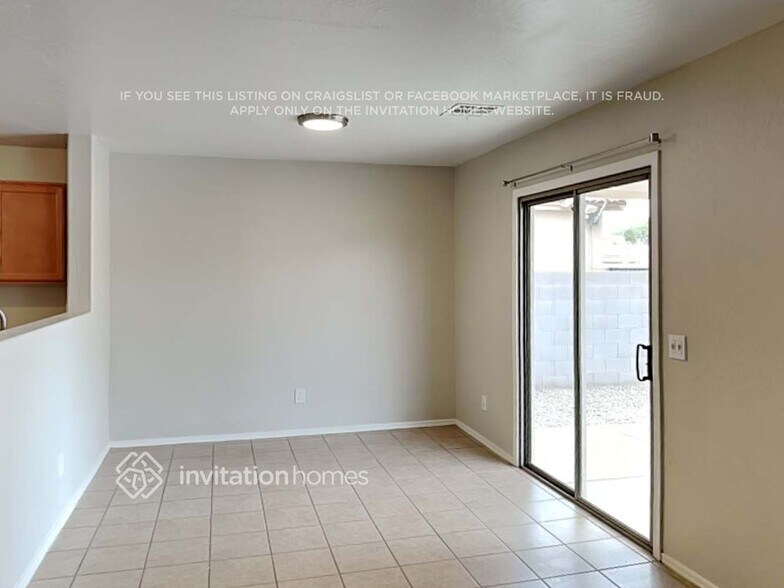 Building Photo - 1942 E Andalusian Loop