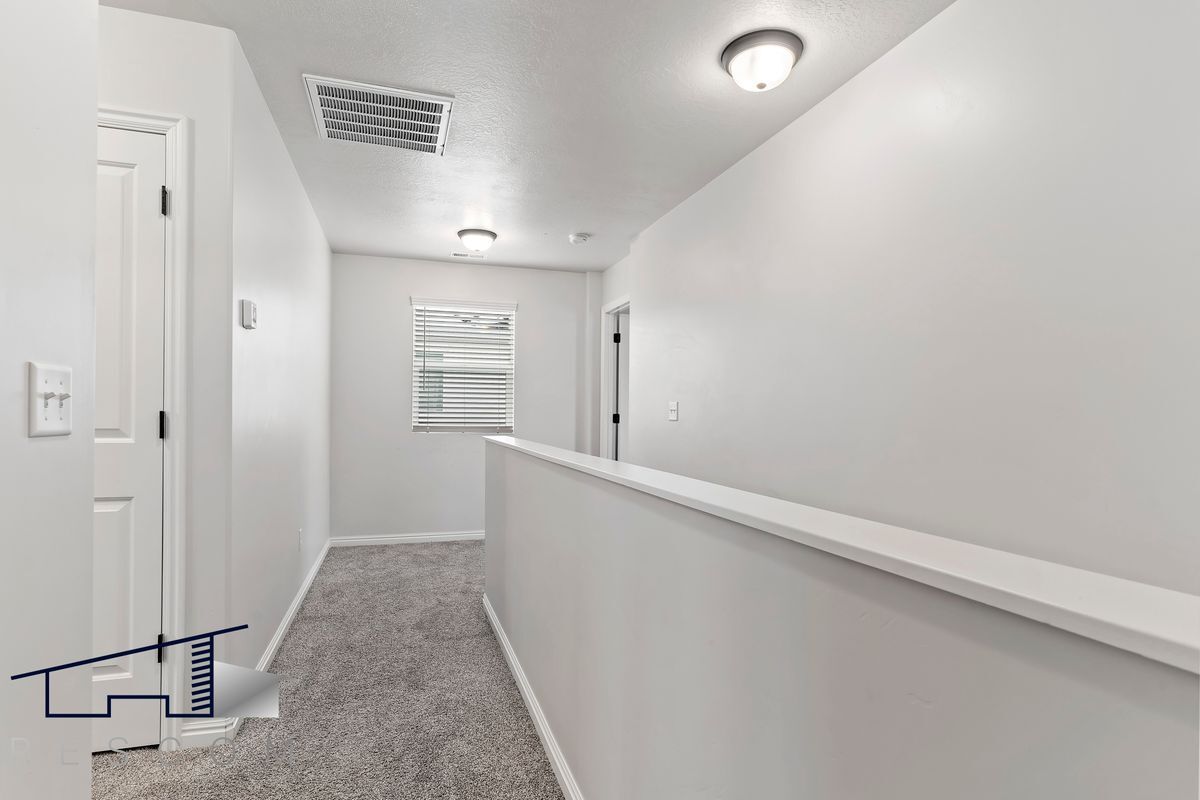 Building Photo - 2914 W 3885 S