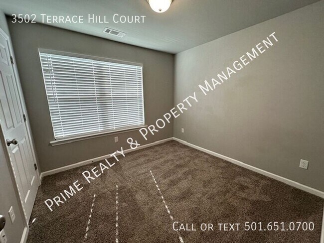 Building Photo - 3502 Terrace Hill Ct