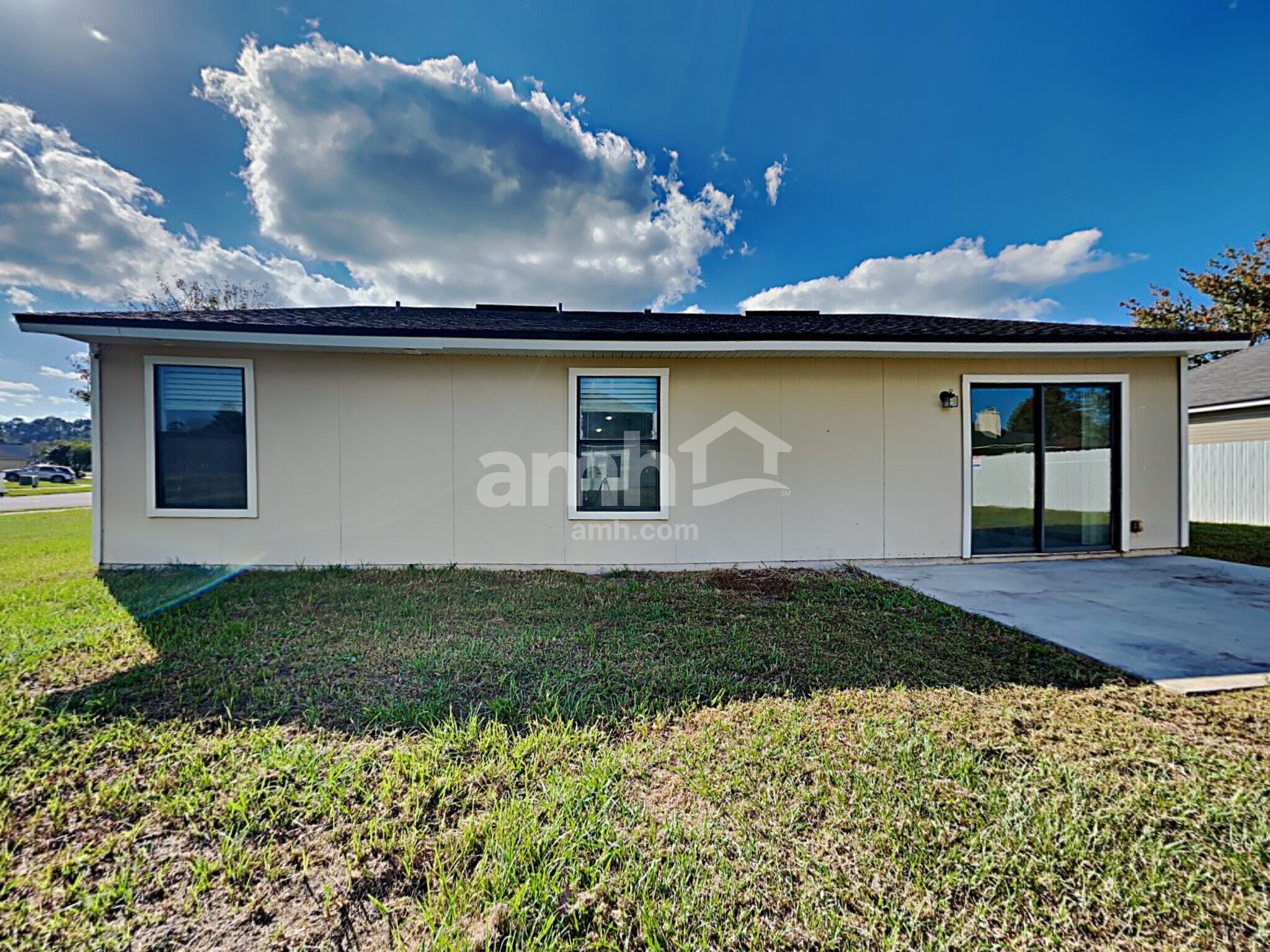 Building Photo - 7344 Rapid River Dr E