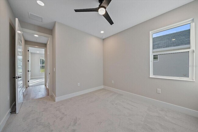 Building Photo - 8387 Windbound Ct