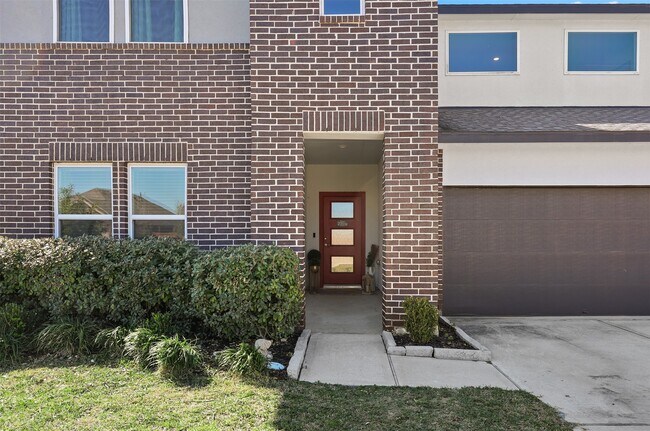 Building Photo - 2421 Mar Vis Ln