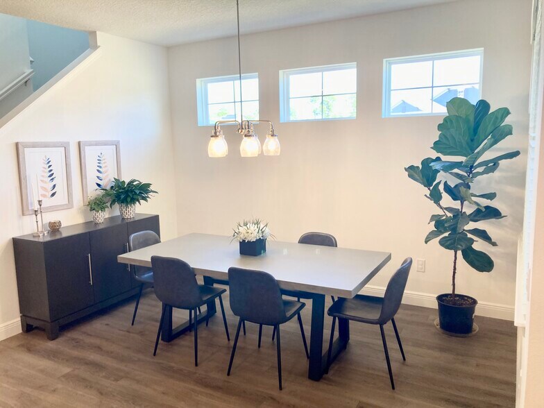 Building Photo - 15098 Lebeau Loop