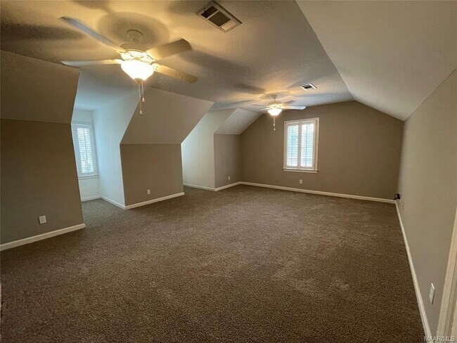 Building Photo - 8342 Longneedle Dr