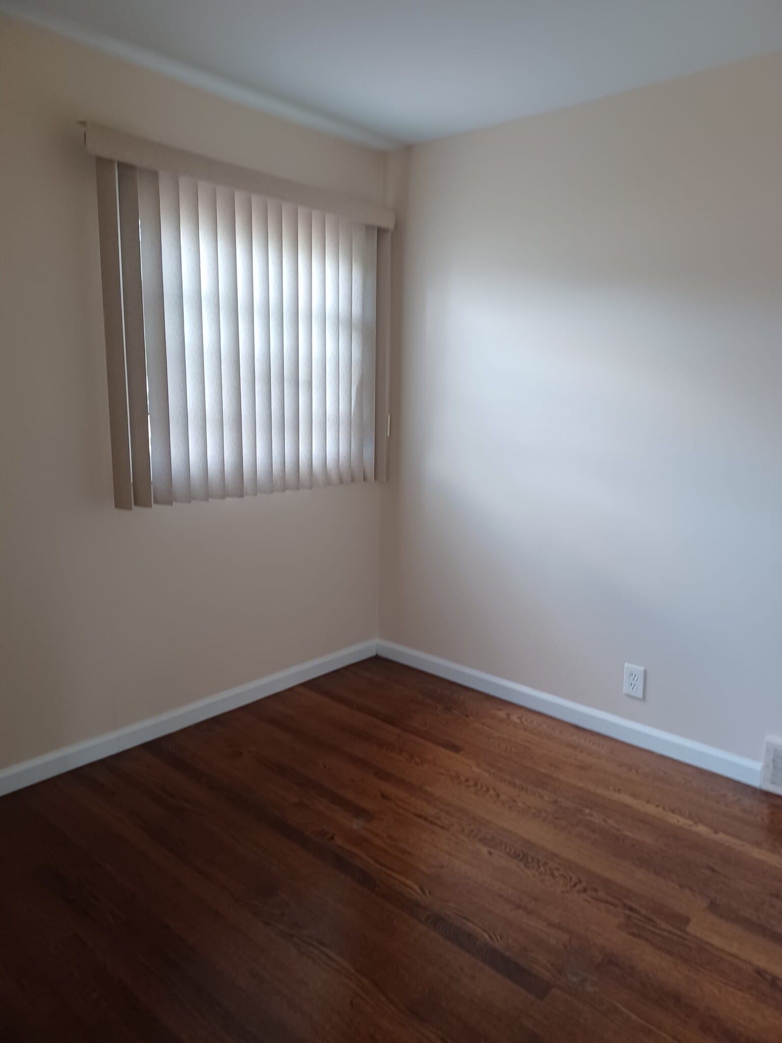 Building Photo - 2285 Stieber St