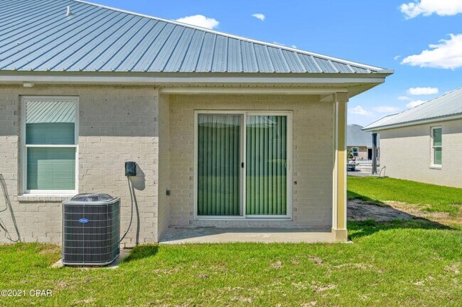 Building Photo - 2742 Largo Ave