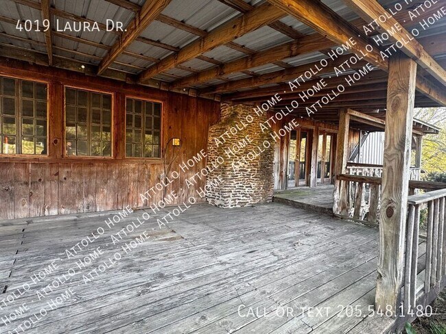 Building Photo - 4019 Laura Dr