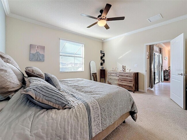 Building Photo - 6467 Willowshire Way
