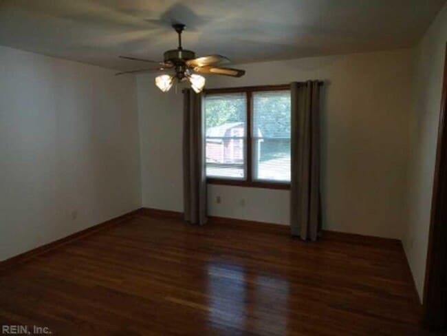 Building Photo - Call Sabrina Thomas at 757-767-0767 for more information