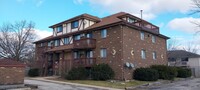 Building Photo - 352 N Birch St