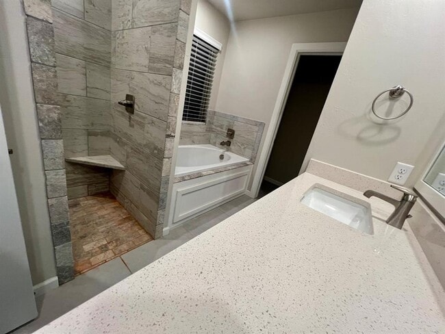 Building Photo - 4116 Palmetto Trail