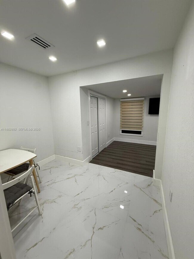 Building Photo - 10460 SW 26th Terrace