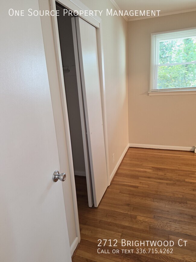 Building Photo - 2712 Brightwood Ct