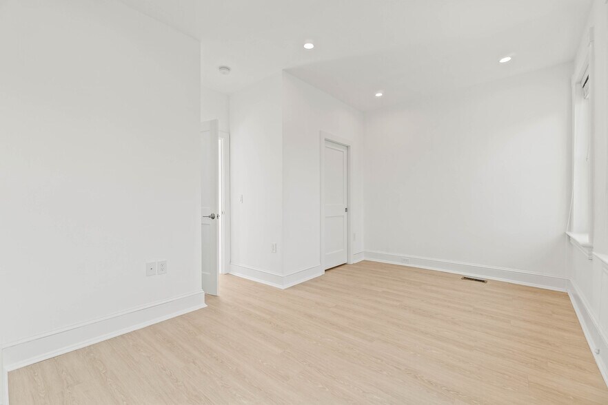 Bedroom 1 - 1751 U St NW