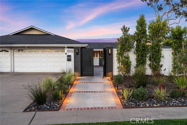 Building Photo - 1800 Glenwood Ln