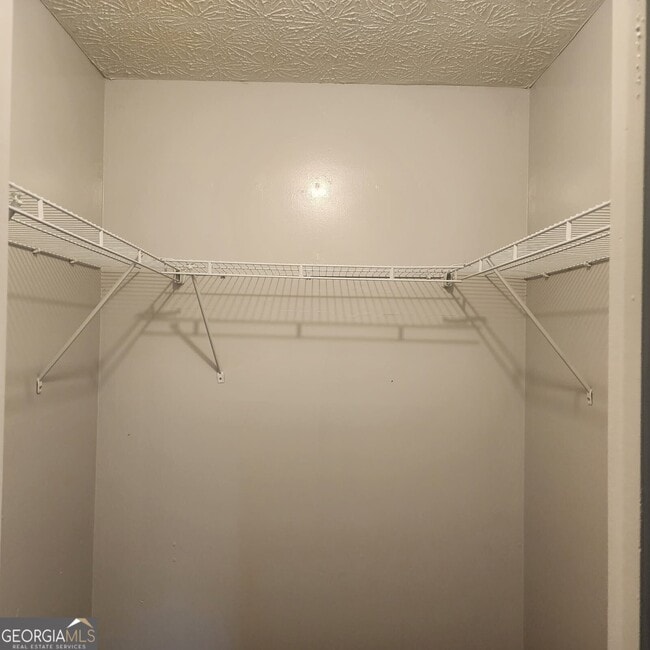 Building Photo - 3981 Skidmore Ct