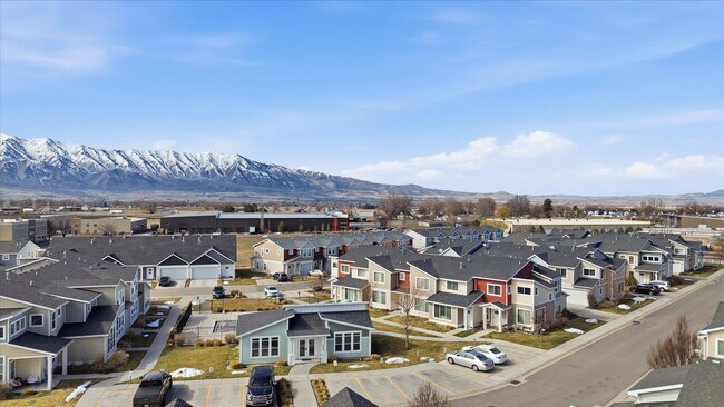 Building Photo - 1250 W 2420 S