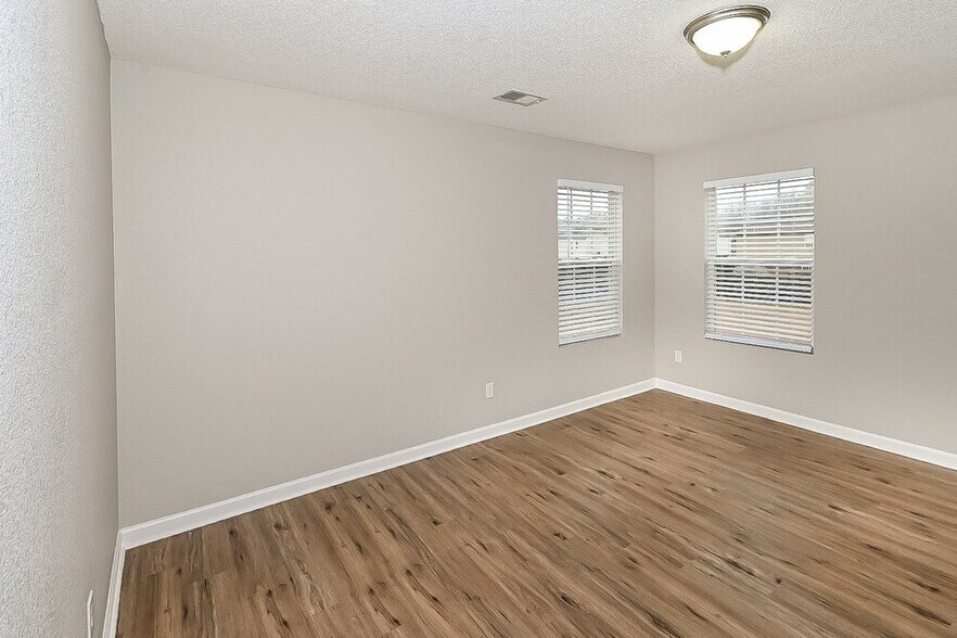 Building Photo - 4422 Oakden Ln.