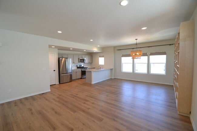 Building Photo - 7971 Jayla Trl
