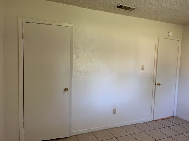 Building Photo - 1504 Indian Trail