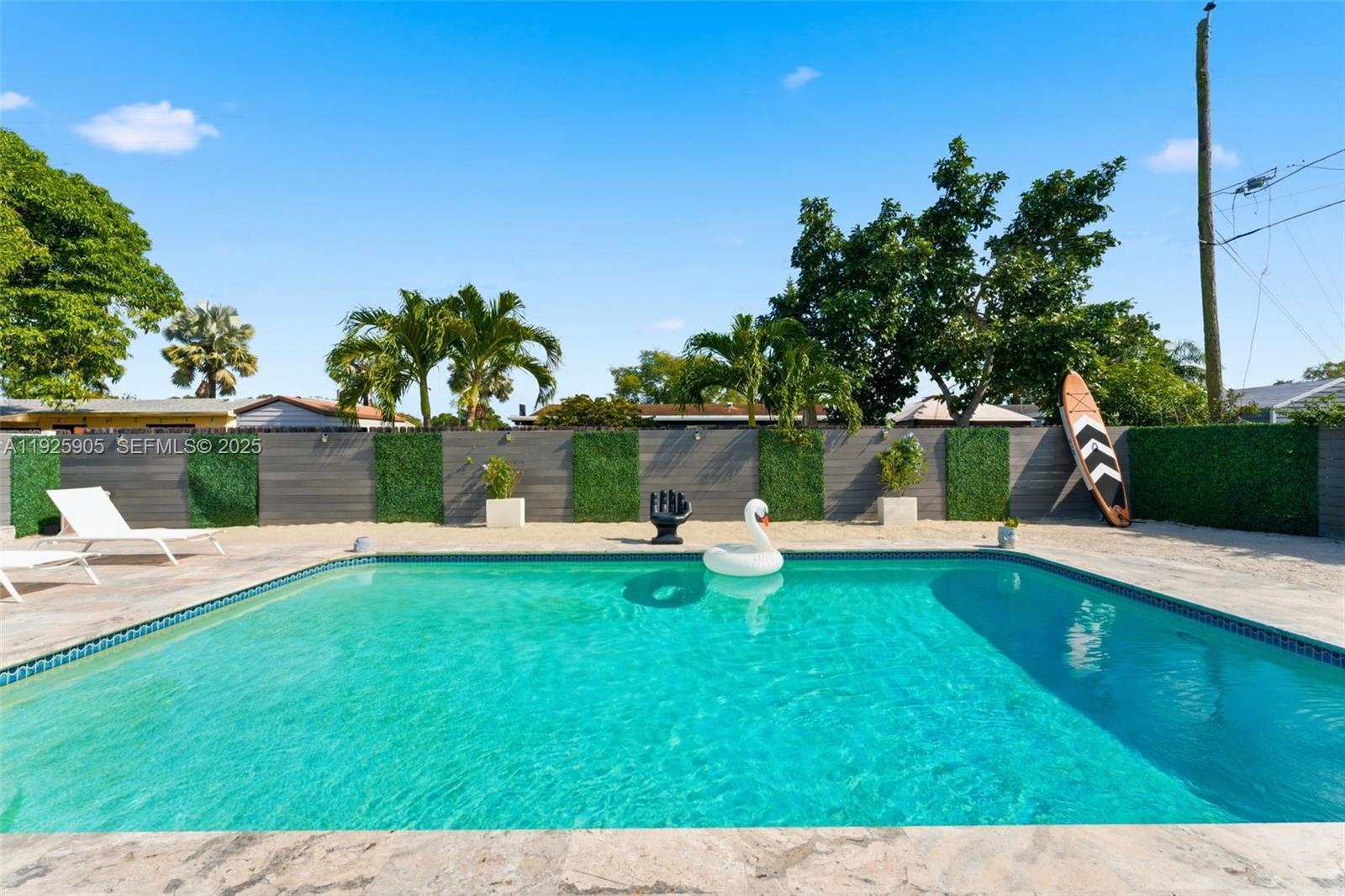 Building Photo - 251 N 71st Ave