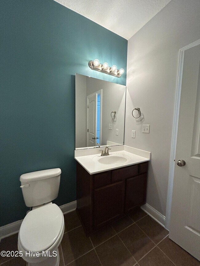 Building Photo - 504 Turpentine Trail