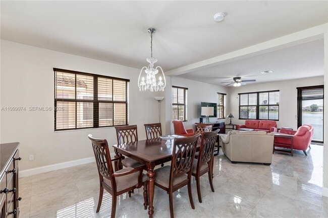 Building Photo - 8435 Lakeview Trail