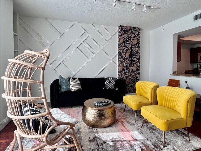 Building Photo - 7275 SW 90th Way