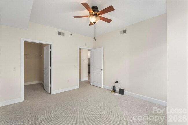 Building Photo - 1315 East Blvd