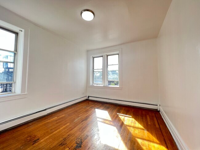 340 Myrtle Ave 2 - 341 Myrtle Ave