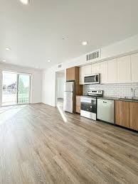 Building Photo - 301 D St